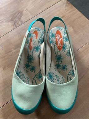 Mint Green Slingback Flats with Teal Trim
